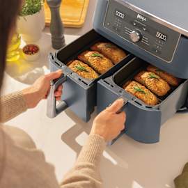 Ninja MAX 6-in-1 Dual Zone Air Fryer 9.5L &ndash; Cyber Space DZ400UKCYD product photo Side New M