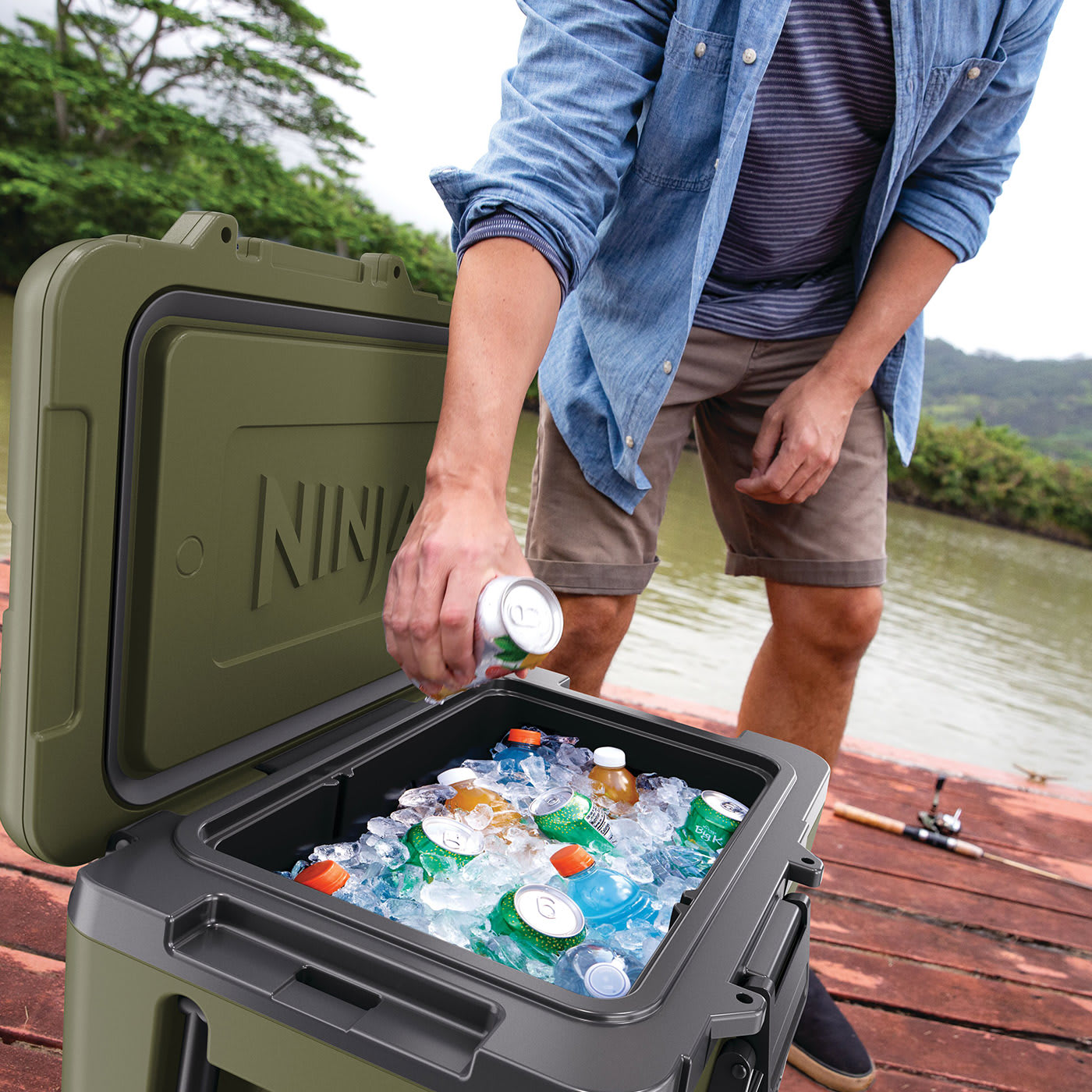 Premium ice retention